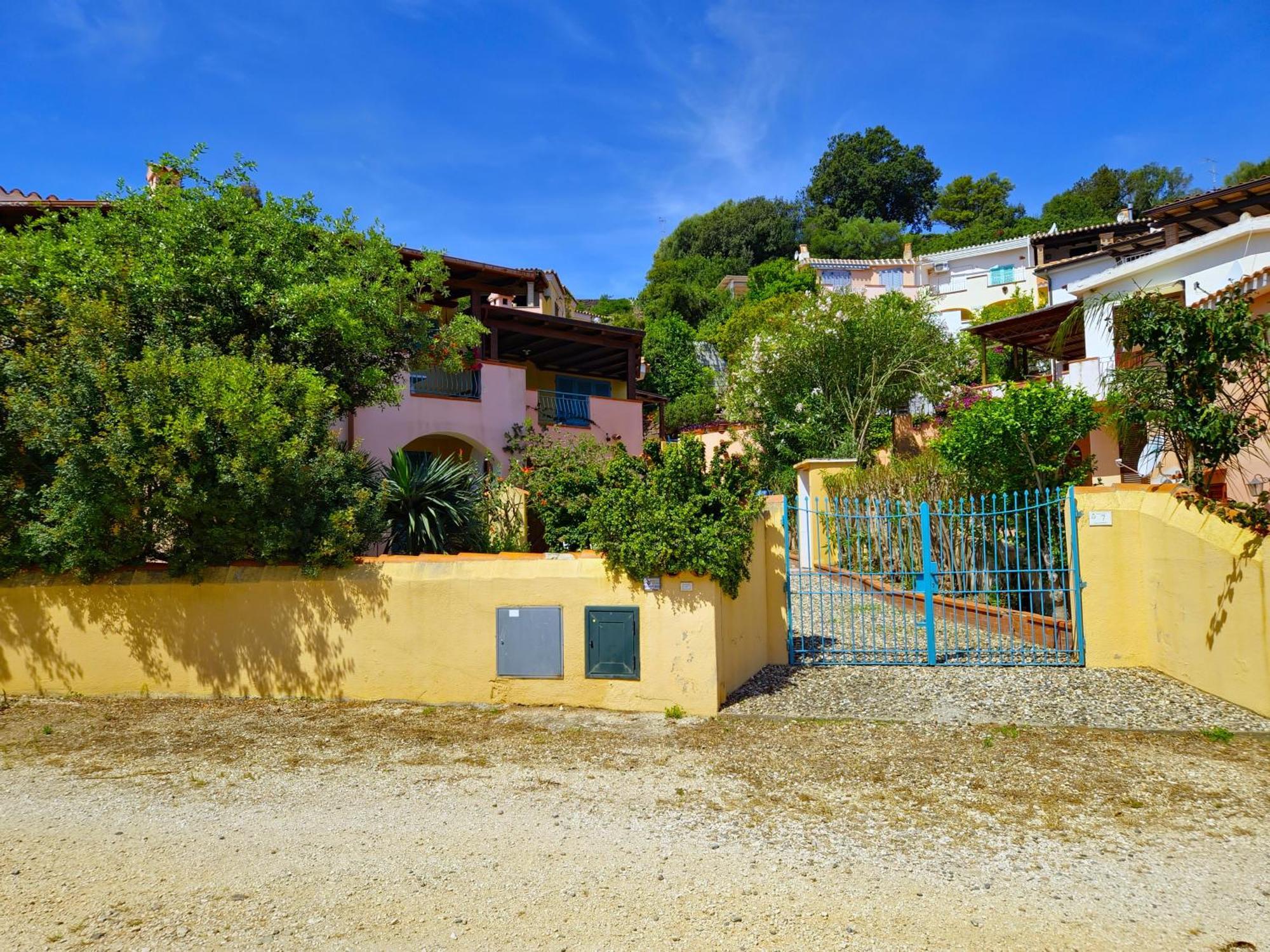 Dommos - Pintada Apartments Cala Liberotto Exterior photo
